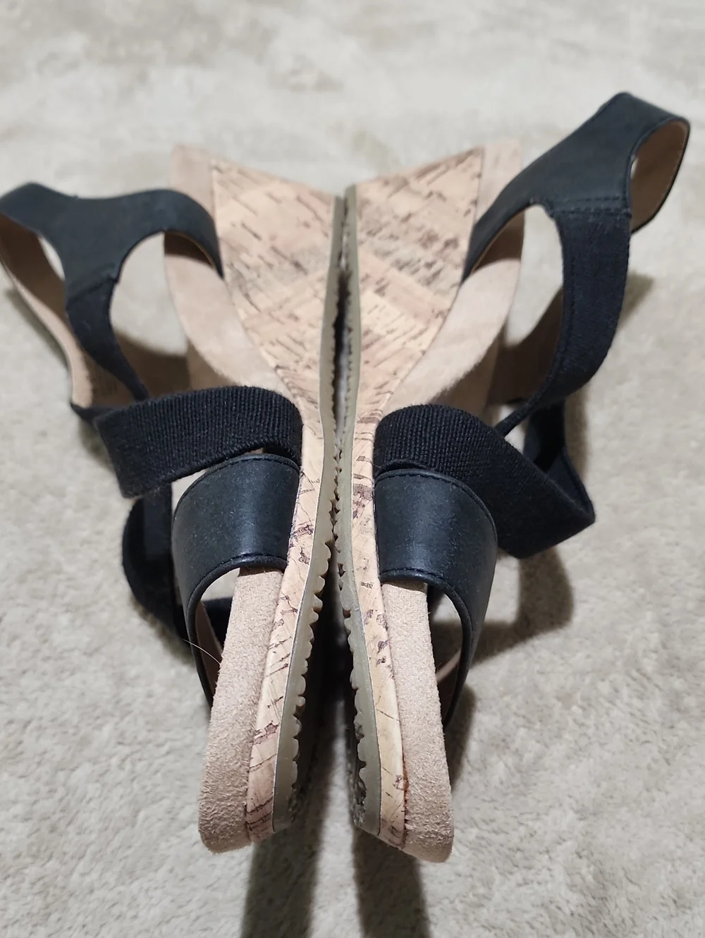 NWT Life Stride Black Cross-Strap Wedge Sandal